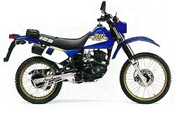 Suzuki DR125S